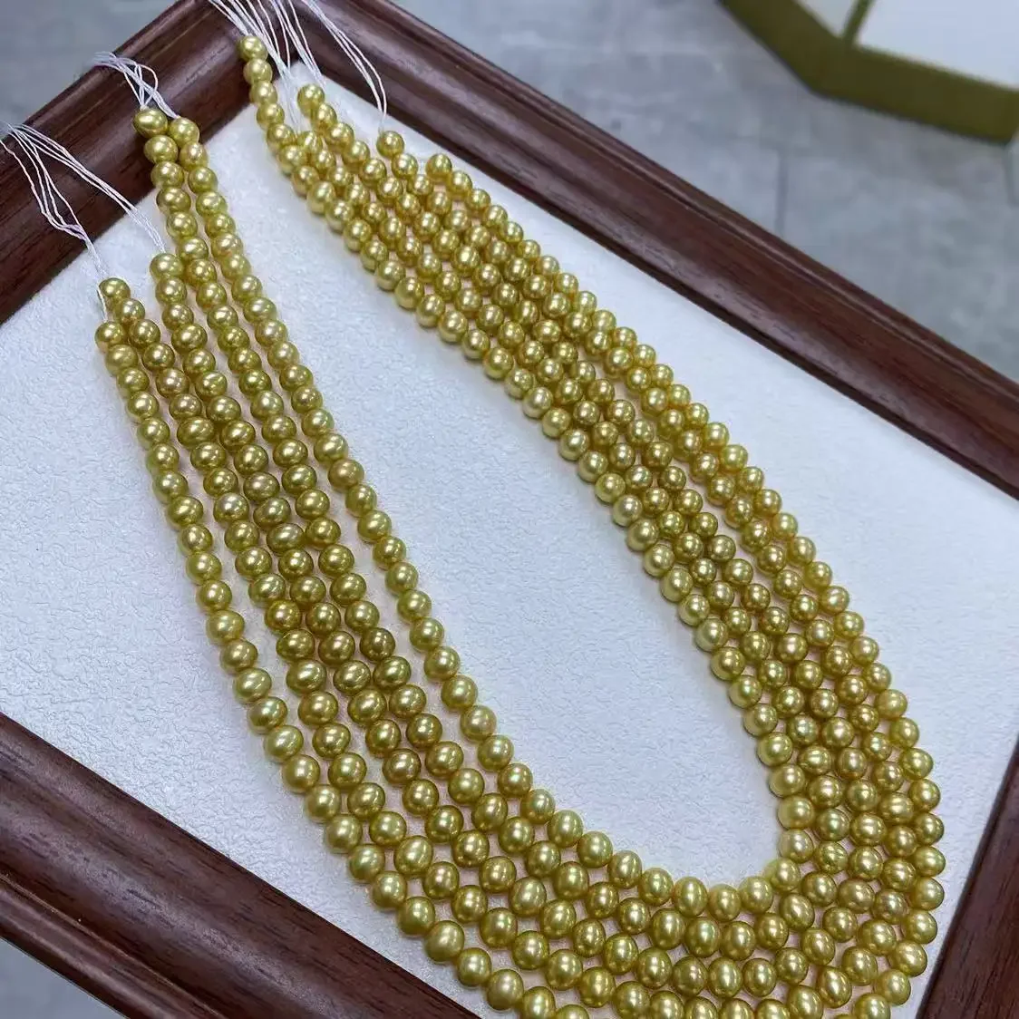 1 шт./Классическое жемчужное ожерелье из натурального золотого круглого жемчуга Южных морей AAAA6-7 мм, 925 пробы/18 дюймов
1 шт./Классическое жемчужное ожерелье из натурального золотого круглого жемчуга Южных морей AAAA6-7 мм, 925 пробы/18 дюймов