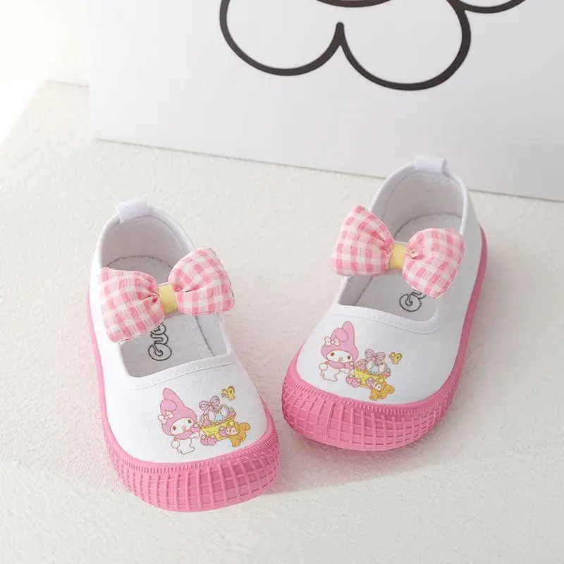 Холщовая обувь Kawaii Sanrio My Melody, детские кроссовки с героями мультфильмов, детские противоскользящие туфли на плоской подошве для девочек, удобный подарок для школы на открытом воздухе, новый стиль
Холщовая обувь Kawaii Sanrio My Melody, детские кроссовки с героями мультфильмов, детские противоскользящие туфли на плоской подошве для девочек, удобный подарок для школы на открытом воздухе, новый стиль