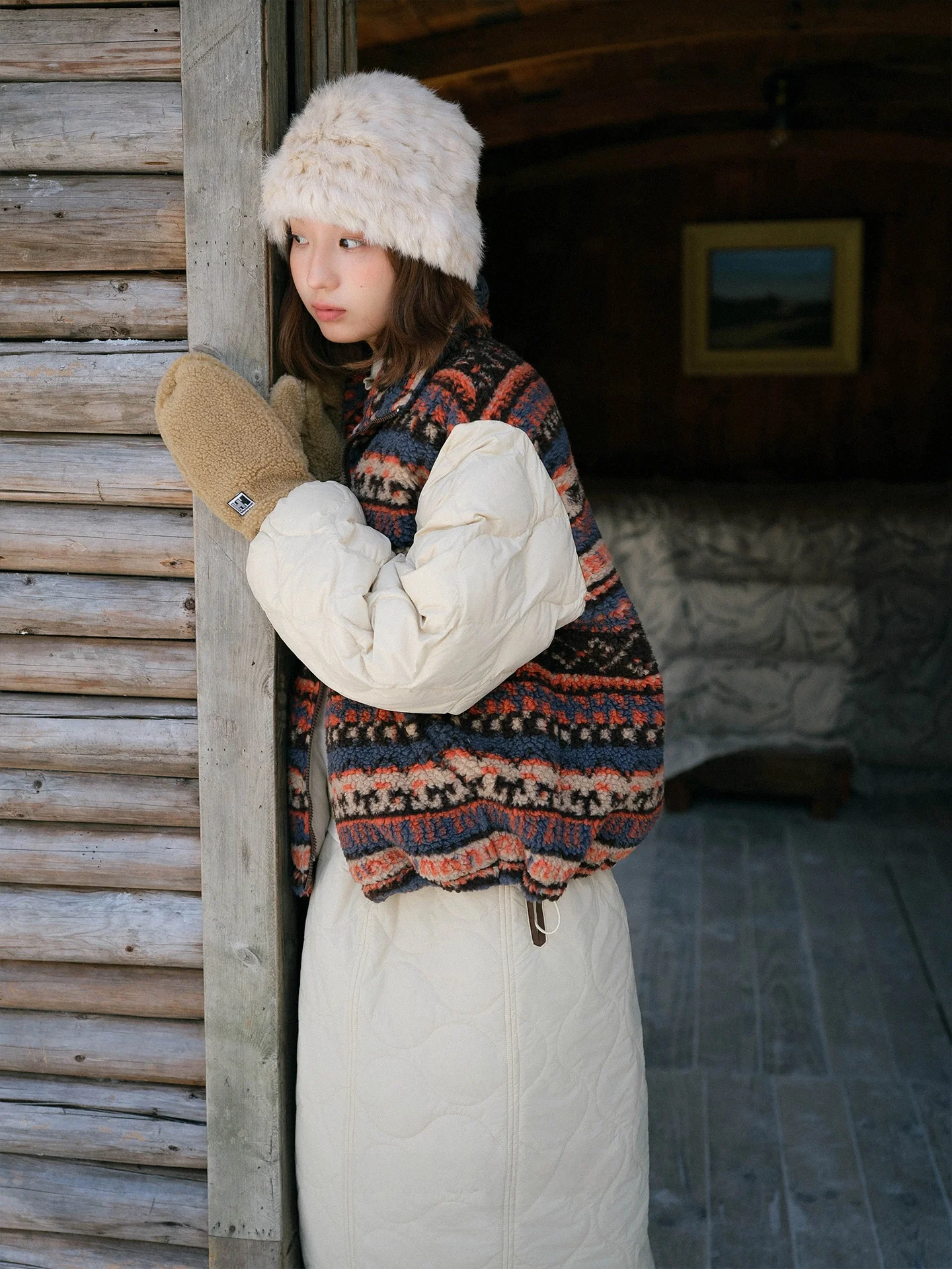 Oldtimes 90 White Duck down Patchwork Sheepskin Fur Jacket New Snowy Skirt W5935 Casual Style Geometric Pattern Zipper Closure
Oldtimes 90 White Duck down Patchwork Sheepskin Fur Jacket New Snowy Skirt W5935 Casual Style Geometric Pattern Zipper Closure