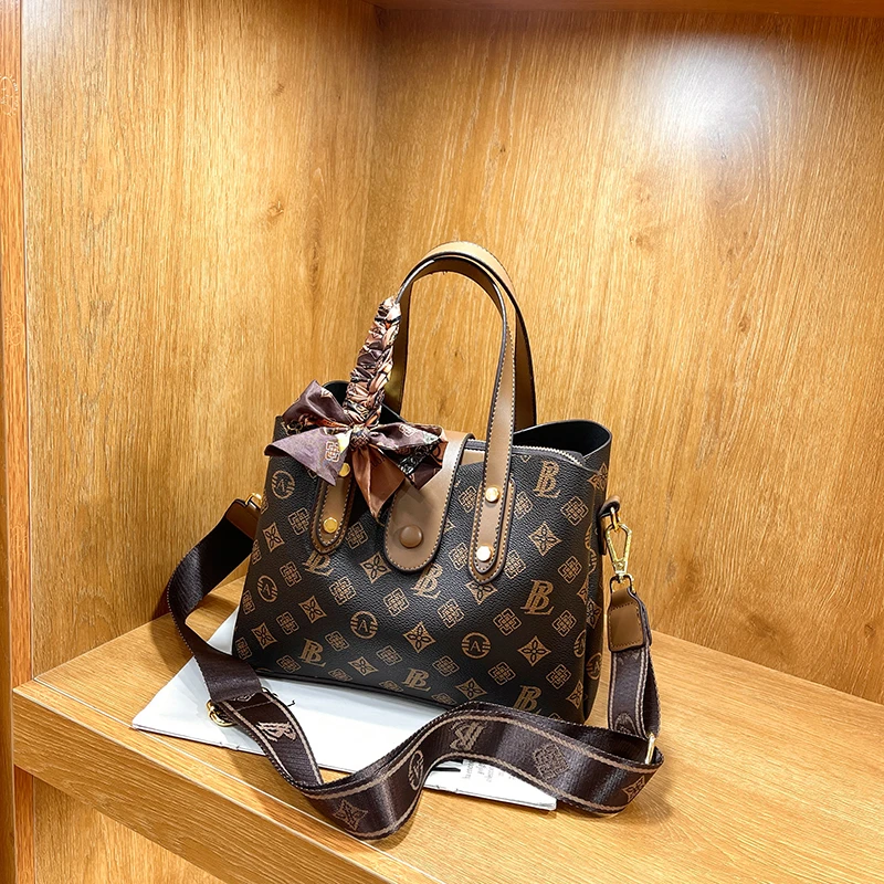 Practical Messenger Bag Women Multifunctional Crossbody Shoulder Bag Fashionable For Daily Commutes And Business Travel
Practical Messenger Bag Women Multifunctional Crossbody Shoulder Bag Fashionable For Daily Commutes And Business Travel