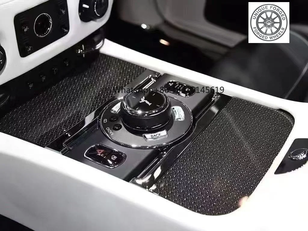26 Styles High Quality Carbon Fiber Interior Accessories Kit For Rolls-Royce Ghost Interior Modification Parts
26 Styles High Quality Carbon Fiber Interior Accessories Kit For Rolls-Royce Ghost Interior Modification Parts