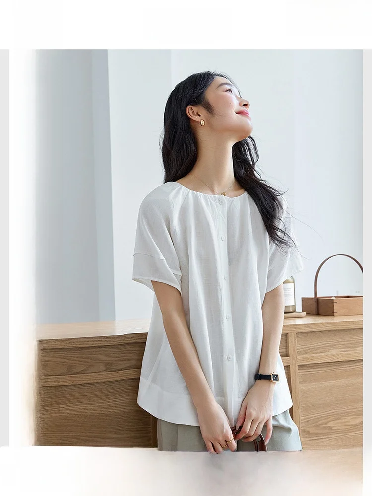 Women's round Neck Short Sleeve Shirt Double Sided Wear Design Sensation Summer Top Casual Style Loose Fit Button Detail
Women's round Neck Short Sleeve Shirt Double Sided Wear Design Sensation Summer Top Casual Style Loose Fit Button Detail