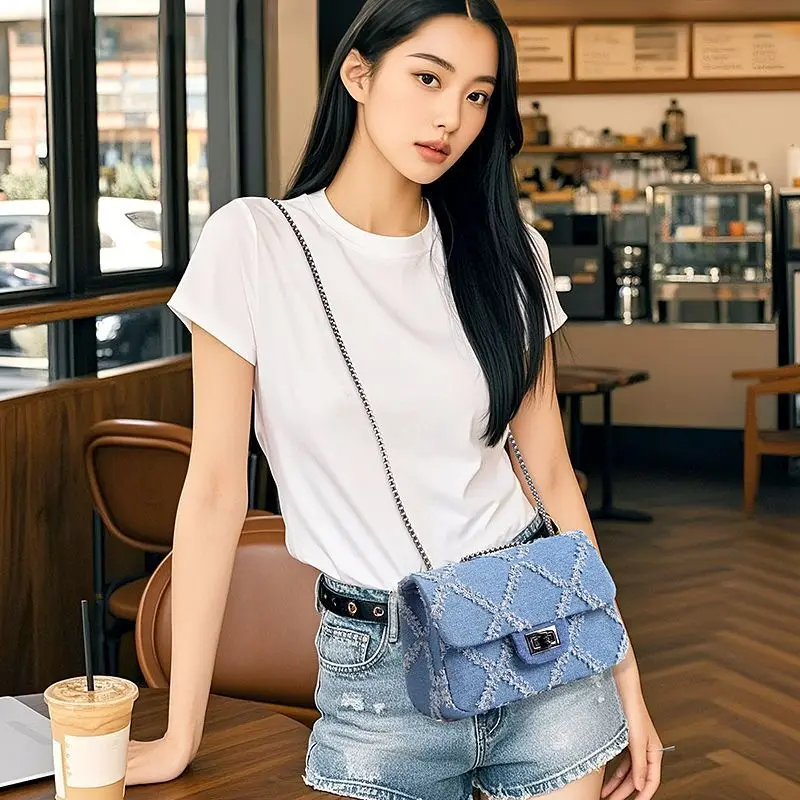2025 Cute Small Denim Bags for Women Chain Shoulder Bag Purse Female Messenger Jean Bag
2025 Cute Small Denim Bags for Women Chain Shoulder Bag Purse Female Messenger Jean Bag