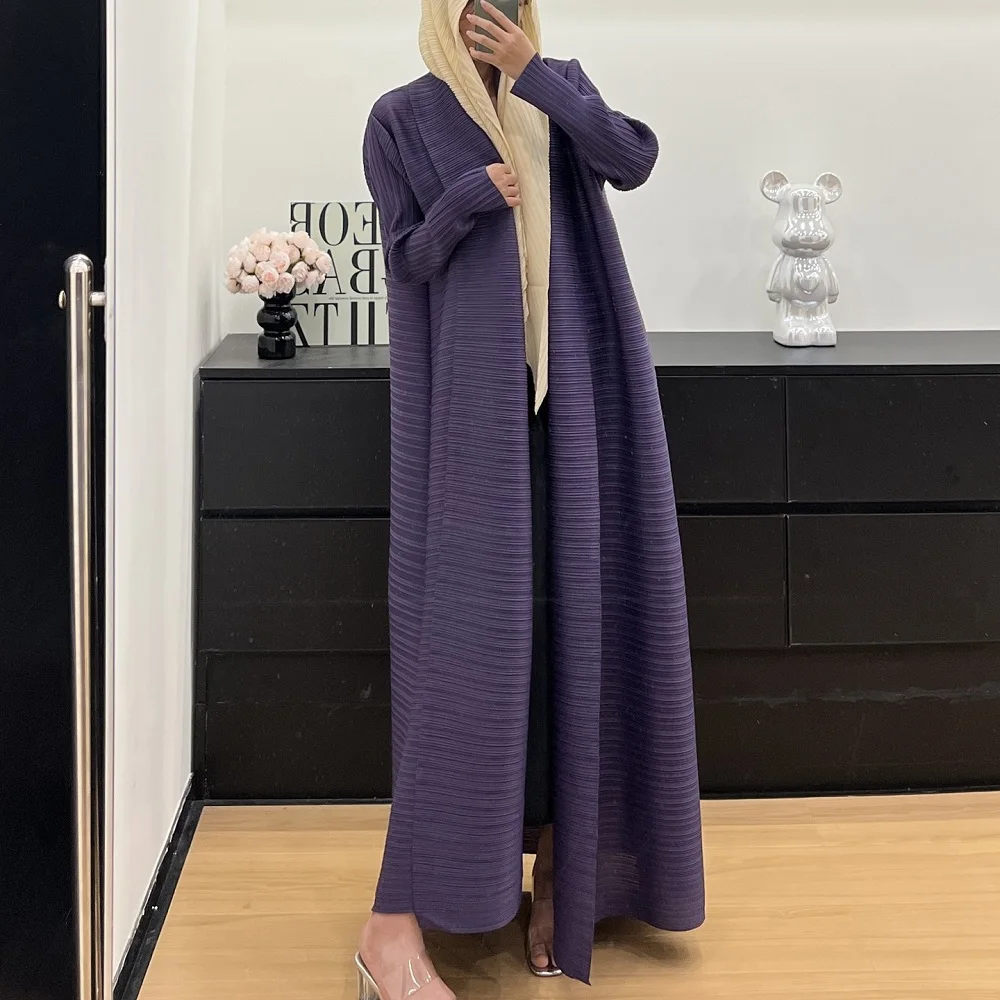 2025 ladies muslim robe satin 3D printing loose casual pleated women's robe y2k clothes New fashion high quality skirt bra
2025 ladies muslim robe satin 3D printing loose casual pleated women's robe y2k clothes New fashion high quality skirt bra