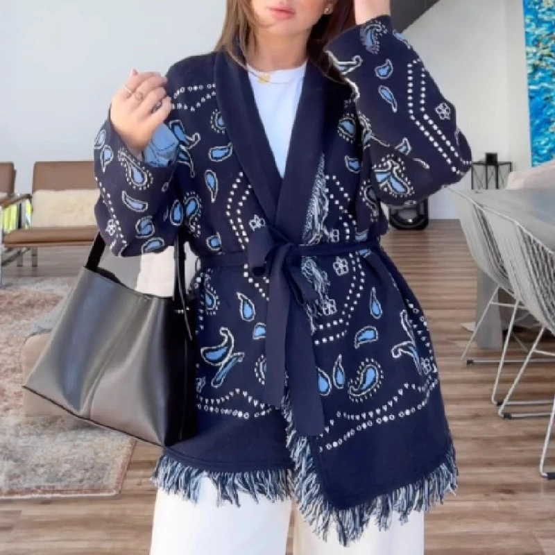 2025 Women's New Lace Up Sweater Cardigan with Oversized Tassel Shawl
2025 Women's New Lace Up Sweater Cardigan with Oversized Tassel Shawl