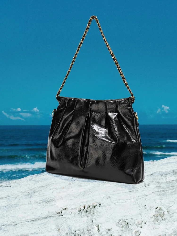 Faionable Autumn Winter Women's Tote Bag Large Capaci Folded Chain oulder Bag Briti Sle Commuting Soft Synthetic Le...
Faionable Autumn Winter Women's Tote Bag Large Capaci Folded Chain oulder Bag Briti Sle Commuting Soft Synthetic Le...