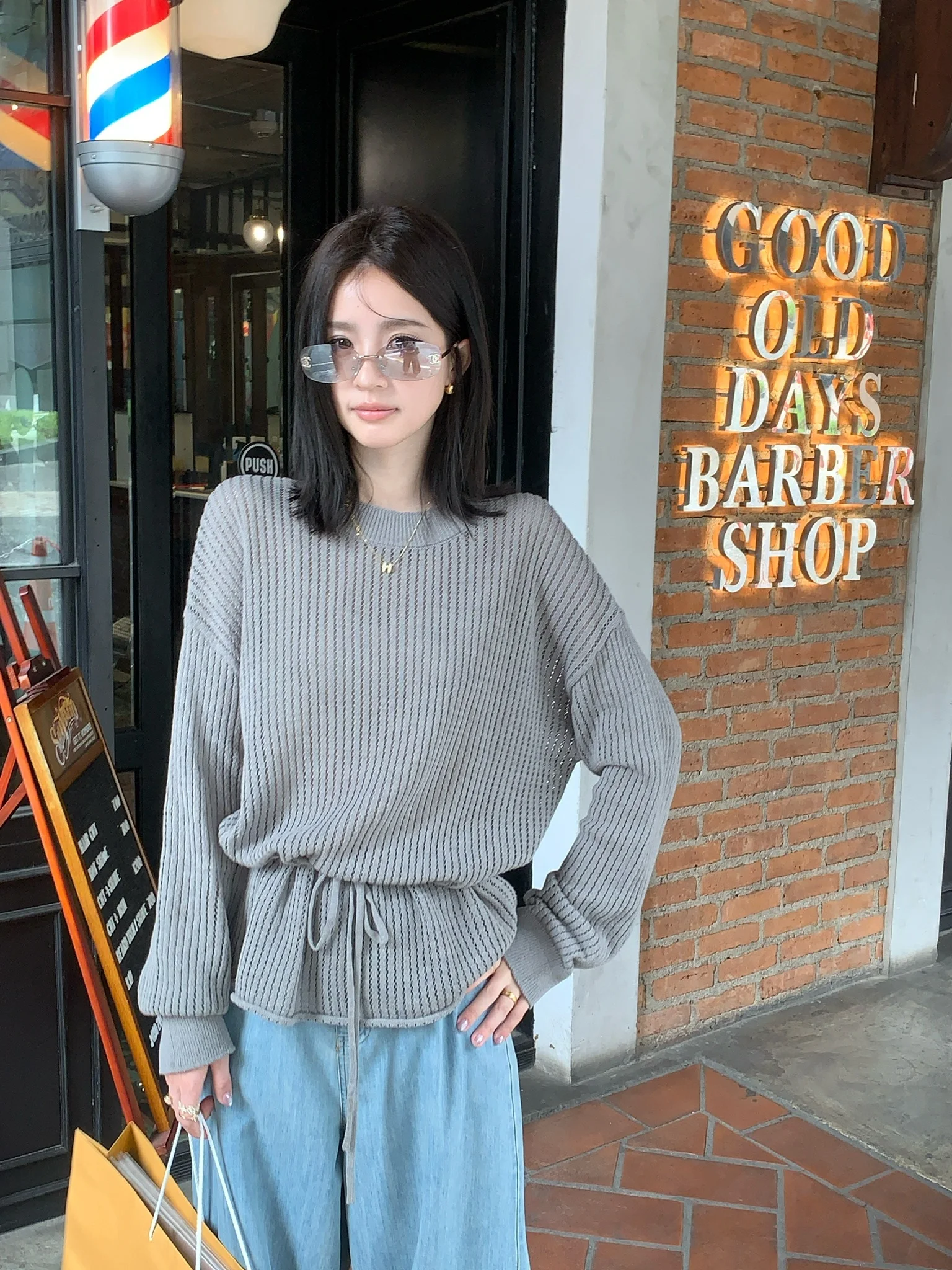 Lilian Women's Knitted Sweater Hollow out Waist-Cinching Drapey Sle Long Sve round Ne Basic Color Spring Faion
Lilian Women's Knitted Sweater Hollow out Waist-Cinching Drapey Sle Long Sve round Ne Basic Color Spring Faion