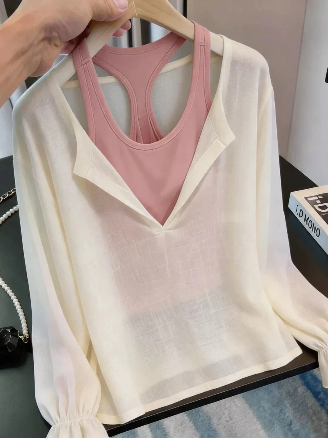 Ladies Loose Fit Long Sleeve Sun Protection Pullover Top Breathable Comfortable Summer Fashionable Slimming Style Casual Wear
Ladies Loose Fit Long Sleeve Sun Protection Pullover Top Breathable Comfortable Summer Fashionable Slimming Style Casual Wear