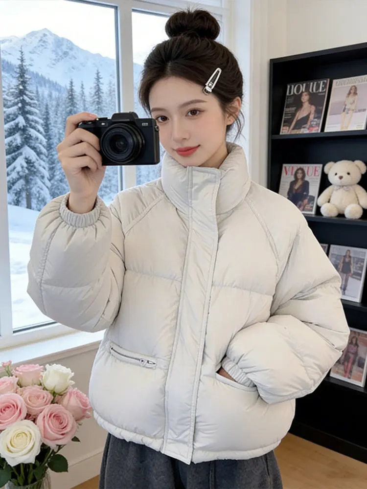 Модная свободная хлопковая куртка для женщин, зимняя верхняя одежда, с воротником-стойкой, цветной блок-дизайн, премиальное качество
Модная свободная хлопковая куртка для женщин, зимняя верхняя одежда, с воротником-стойкой, цветной блок-дизайн, премиальное качество