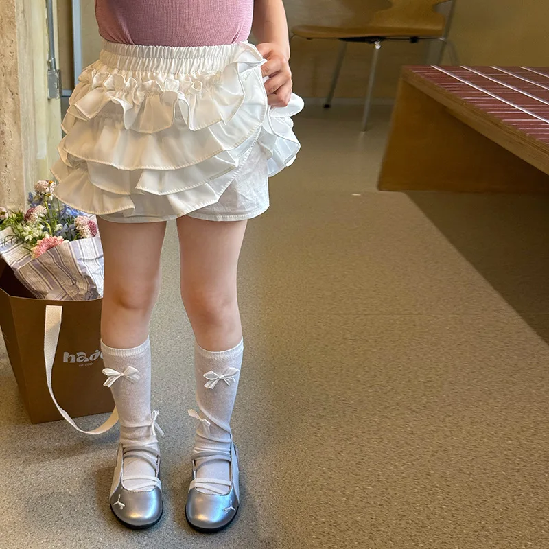 Girl's Skirt with Anti Glare Lining and Sweet Lace Black White Versatile Skirt 2025 Summer Children's Temperament Cake Skirt
Girl's Skirt with Anti Glare Lining and Sweet Lace Black White Versatile Skirt 2025 Summer Children's Temperament Cake Skirt