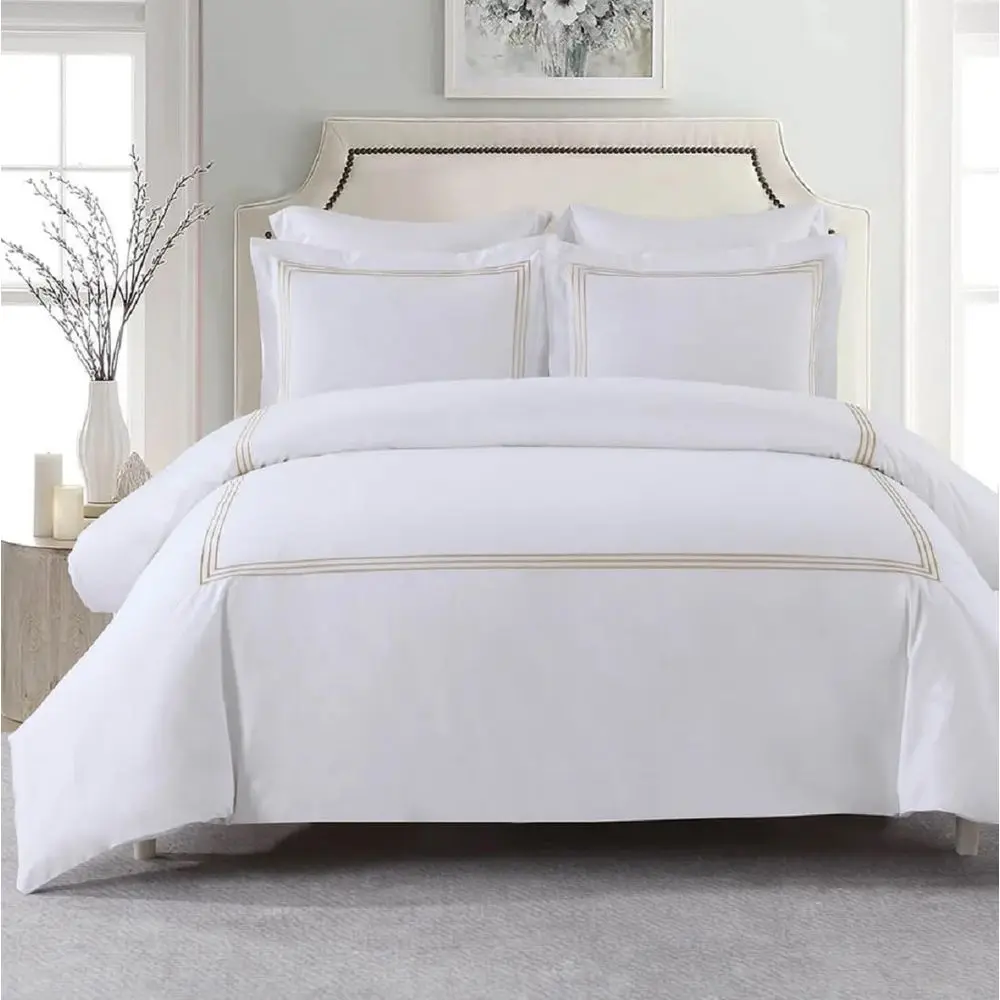 4-Piece Comforter Set with Pillow Shams and Duvet Insert, 100% Cotton Percale, King/Cal King, White and Navy
4-Piece Comforter Set with Pillow Shams and Duvet Insert, 100% Cotton Percale, King/Cal King, White and Navy