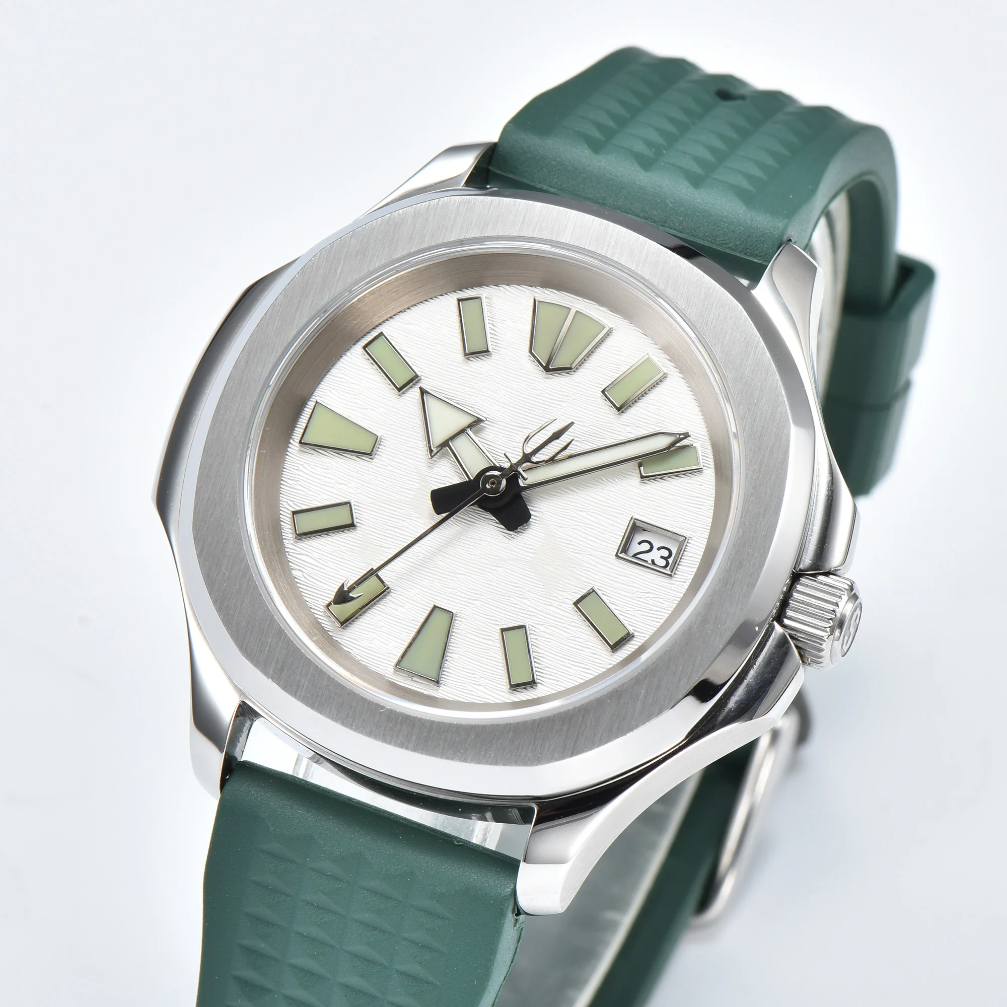 Sports Men Mechanical Wristwatch Sapphire Luxury Automatic Watch Men's Stainless Steel Waterproof Clock NH35 Automatic watch
Sports Men Mechanical Wristwatch Sapphire Luxury Automatic Watch Men's Stainless Steel Waterproof Clock NH35 Automatic watch