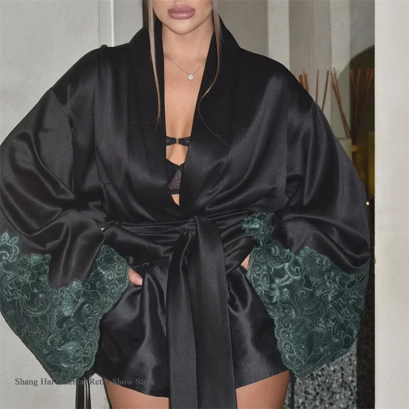 Trendy Lace Long Sleeve Robe Women Sleepwear Home Dress Sexy Mini Bathrobe Nightgown Loose Casual Satin Home Dress Loungewear
Trendy Lace Long Sleeve Robe Women Sleepwear Home Dress Sexy Mini Bathrobe Nightgown Loose Casual Satin Home Dress Loungewear
