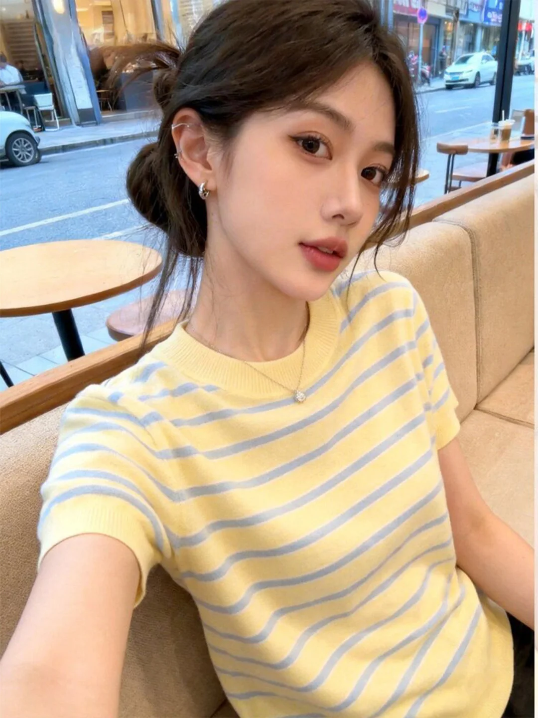 Korean Style Sweet Girl Gentle Color Block Stripe Short Sleeve Knitted Sweater Women Summer Versatile Slimming Casual Overhea...
Korean Style Sweet Girl Gentle Color Block Stripe Short Sleeve Knitted Sweater Women Summer Versatile Slimming Casual Overhea...