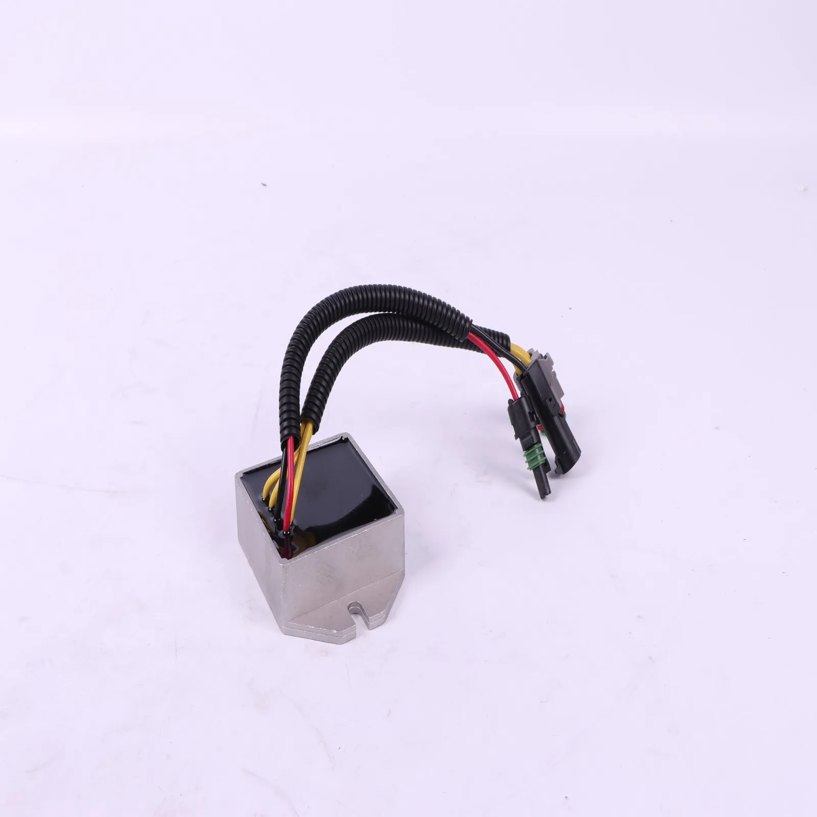 Регулятор напряжения 710000100 710000019 для Can-Am Traxter Max XT 500 650 1999-2005 аксессуаров для квадроциклов
Регулятор напряжения 710000100 710000019 для Can-Am Traxter Max XT 500 650 1999-2005 аксессуаров для квадроциклов