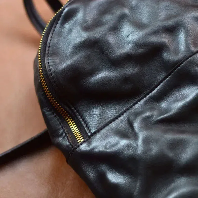 AETOO Washed vegetable tanned leather women's backpack Vintage head layer cowhide women's bag literary original soft leather le
AETOO Washed vegetable tanned leather women's backpack Vintage head layer cowhide women's bag literary original soft leather le