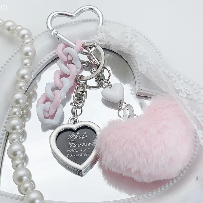Fashion Temperament Heart Plush Keychain Car Key Rings Bag Pendant Sweet Versatile Backpack Decoration Accessories Gifts
Fashion Temperament Heart Plush Keychain Car Key Rings Bag Pendant Sweet Versatile Backpack Decoration Accessories Gifts