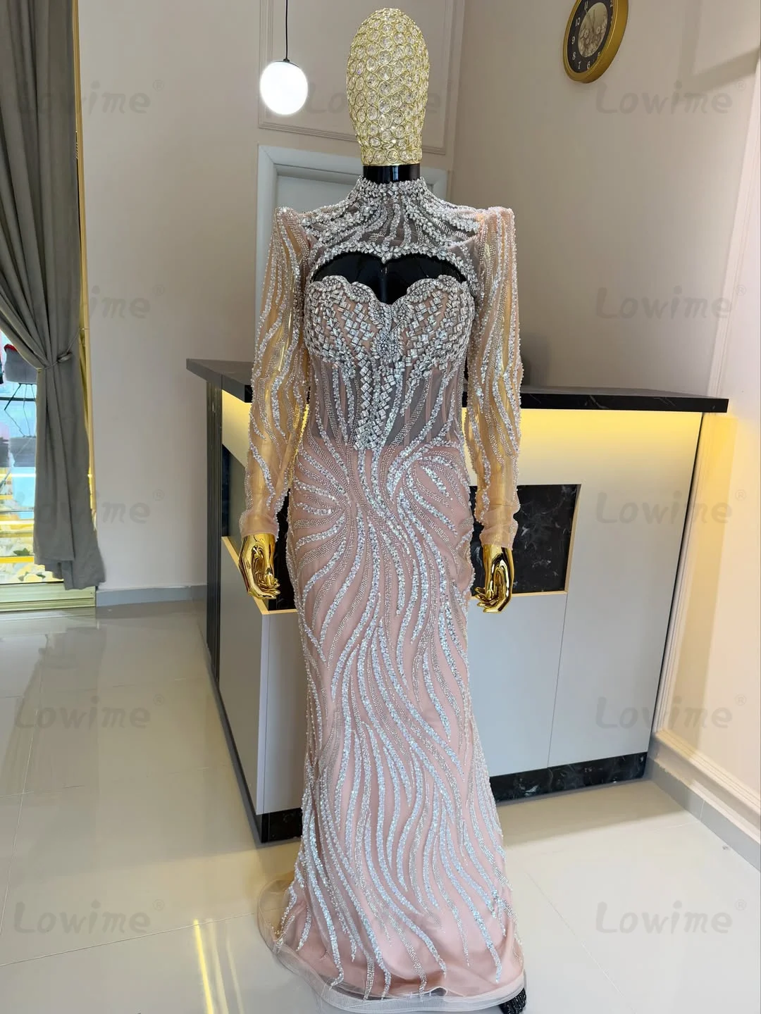 Customized Women's Evening Gown Long Sleeves Wedding Guest Party Dress Beaded Crystals Arabic Prom Dresses Pageant Dress Robes
Customized Women's Evening Gown Long Sleeves Wedding Guest Party Dress Beaded Crystals Arabic Prom Dresses Pageant Dress Robes
