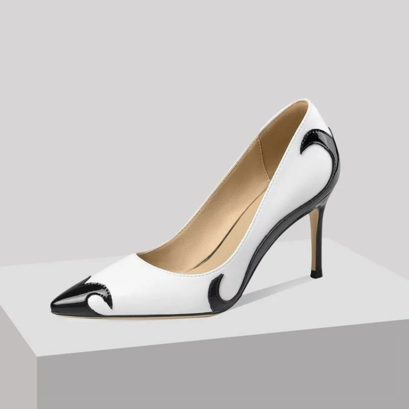 Spring and Autumn New2026Two-tone women's pointed-toe shallow high-heeled fashion party shoes
Spring and Autumn New2026Two-tone women's pointed-toe shallow high-heeled fashion party shoes