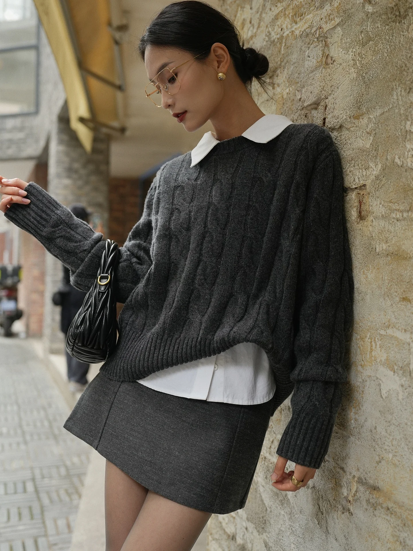 Ele вязаный длинный шерстяной свитер светя, женский осенне-зимний прямой крой Turtlene Twist с цветочным дизайном, удобный крой
Ele вязаный длинный шерстяной свитер светя, женский осенне-зимний прямой крой Turtlene Twist с цветочным дизайном, удобный крой