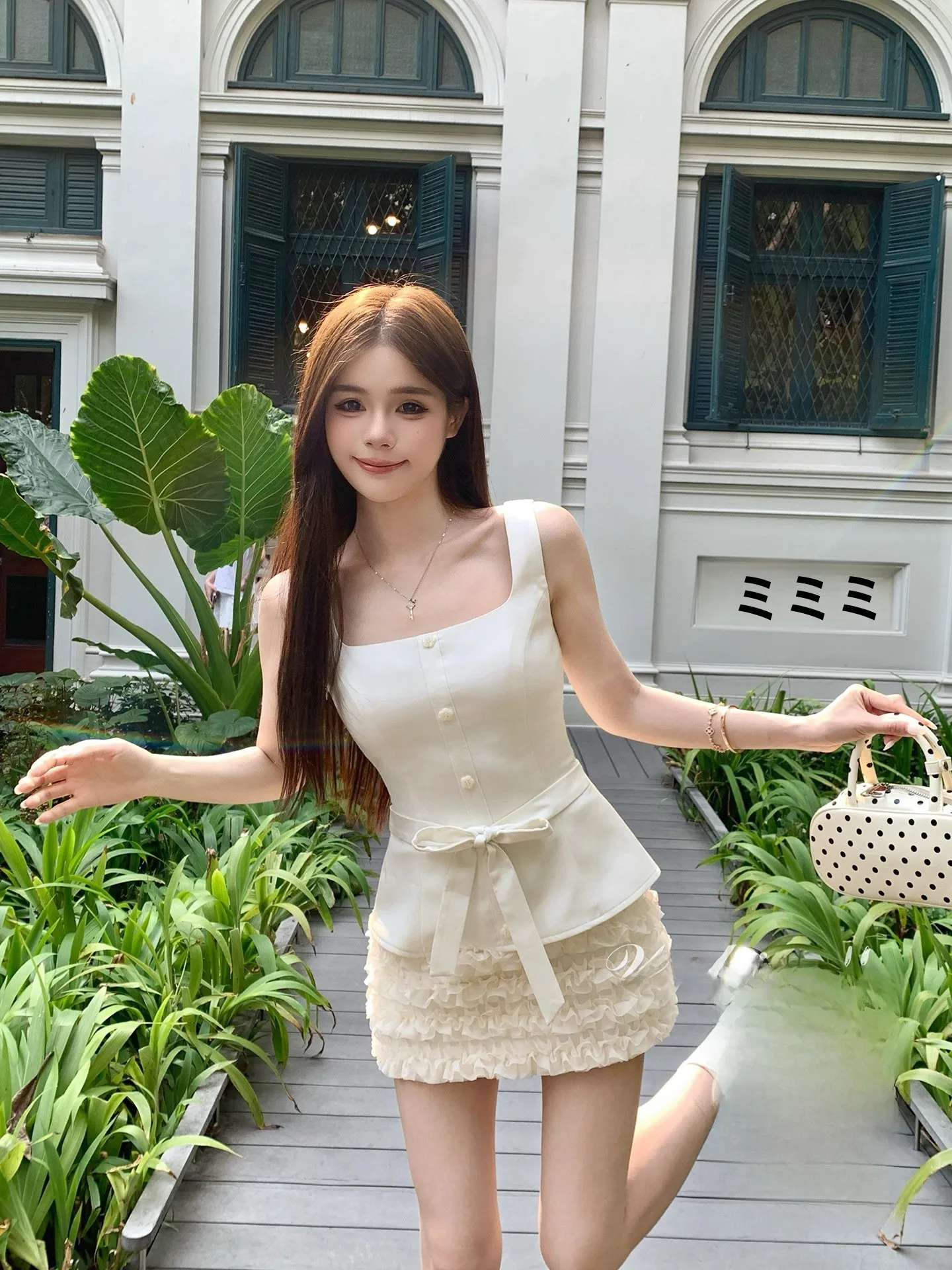 Wahju Early Spring Gentle Knot Design Women's Halter Top Skirt Set Cake Style Half Skirt Fashionable Two-Piece Suit
Wahju Early Spring Gentle Knot Design Women's Halter Top Skirt Set Cake Style Half Skirt Fashionable Two-Piece Suit