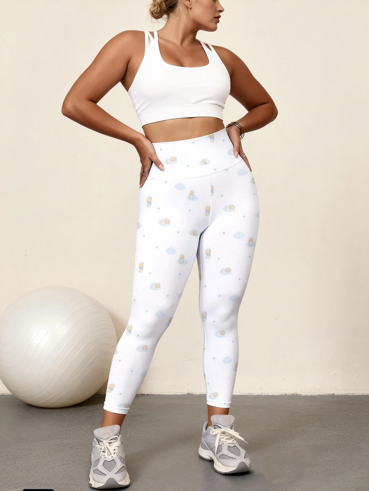 Женские брюки для йоги с высокой талией и принтом в виде плюшевого мишки на белом фоне, эластичные быстросохнущие спортивные леггинсы с высокой степенью растяжения.
Женские брюки для йоги с высокой талией и принтом в виде плюшевого мишки на белом фоне, эластичные быстросохнущие спортивные леггинсы с высокой степенью растяжения.