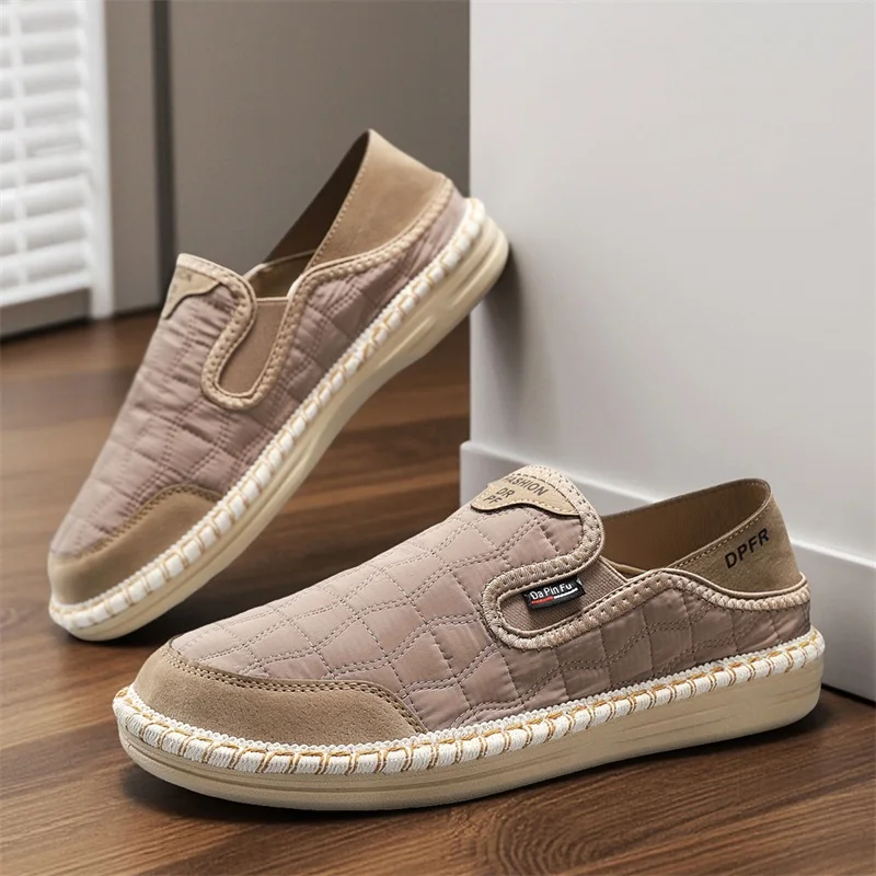 Новые модные дизайнерские повседневные туфли из канваса для мужчин, дышащие слипоны в клетку, лоферы для молодых мужчин, плоские туфли-рыбаки, обувь (zapatos)
Новые модные дизайнерские повседневные туфли из канваса для мужчин, дышащие слипоны в клетку, лоферы для молодых мужчин, плоские туфли-рыбаки, обувь (zapatos)