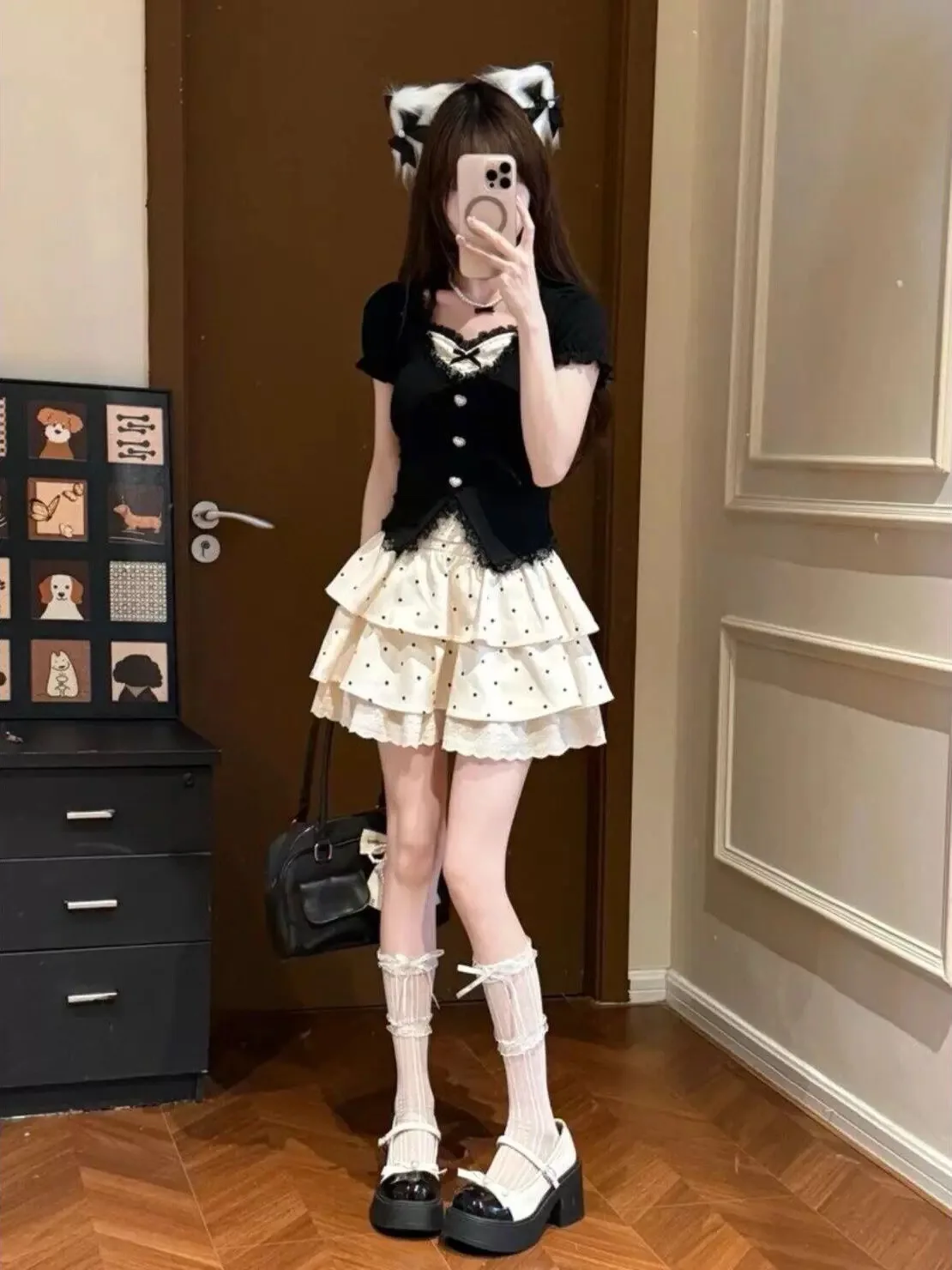 Sweet Girl Cake Skirt Set Summer School Style Short Sleeve Top Puffy Short Skirt Two Piece Set High Waist Dot Pattern V-Neck ...
Sweet Girl Cake Skirt Set Summer School Style Short Sleeve Top Puffy Short Skirt Two Piece Set High Waist Dot Pattern V-Neck ...