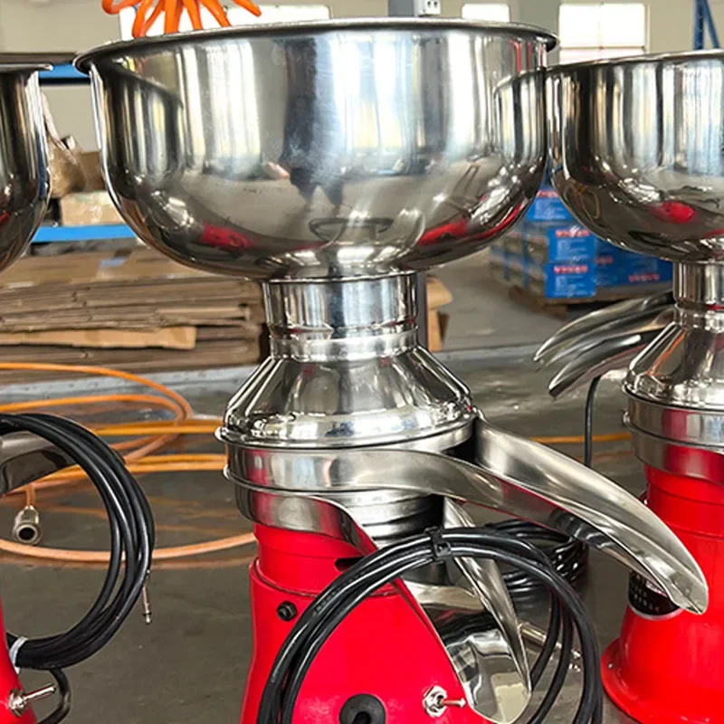 Electric Milk Cream Separator Large Aluminum Bowl Variable Speed Control Milk Skimming Centrifuge Machine for Farm Household
Electric Milk Cream Separator Large Aluminum Bowl Variable Speed Control Milk Skimming Centrifuge Machine for Farm Household