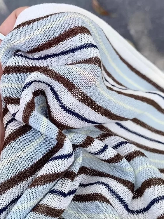 Ladies' Summer 2025 New Loose Knitted Sun Protection Cover up T-irt Thin Long Sve Striped Casual Sle Korean Version
Ladies' Summer 2025 New Loose Knitted Sun Protection Cover up T-irt Thin Long Sve Striped Casual Sle Korean Version
