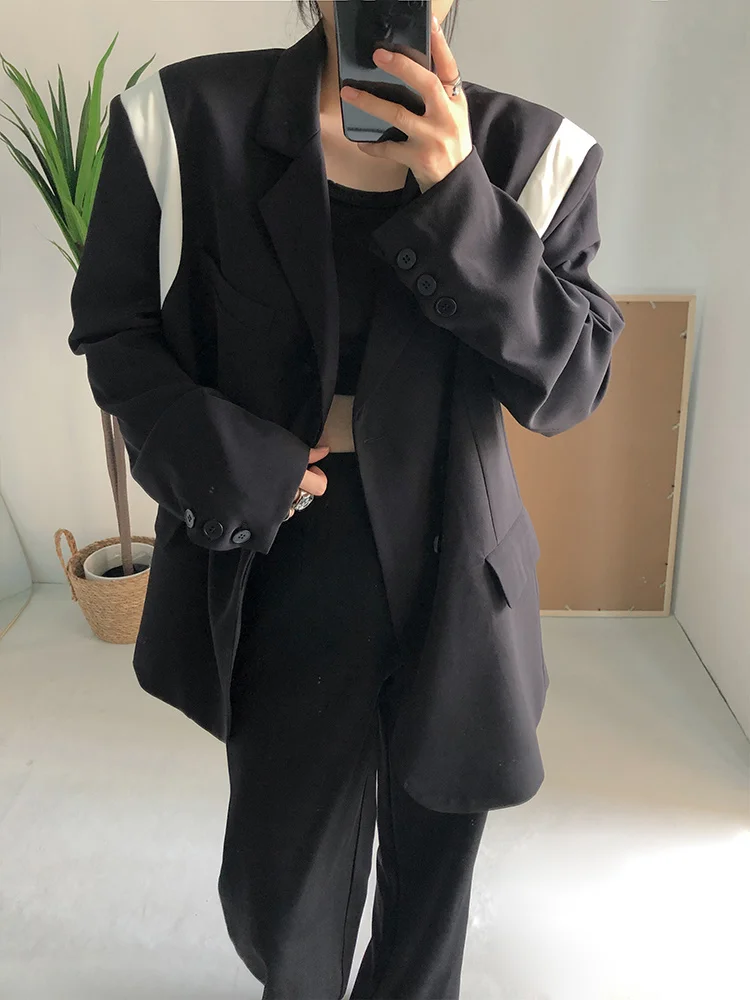 Women Black Color-block Big Size Blazer New Lapel Long Sleeve Loose Fit Jacket Fashion Tide Spring Autumn 2022 C358
Women Black Color-block Big Size Blazer New Lapel Long Sleeve Loose Fit Jacket Fashion Tide Spring Autumn 2022 C358