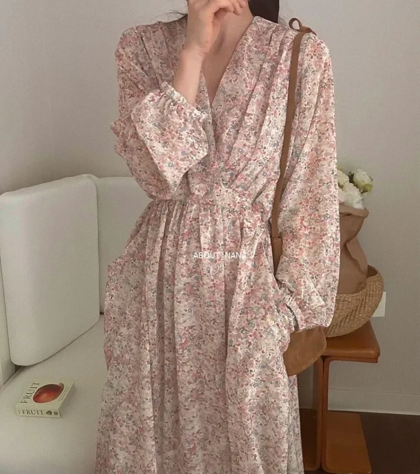 New Arrival Women Sexy Floral Print Chiffon Long Dress V-Neck High Waist Women Summer Dress Vestidos Clothes For Women
New Arrival Women Sexy Floral Print Chiffon Long Dress V-Neck High Waist Women Summer Dress Vestidos Clothes For Women