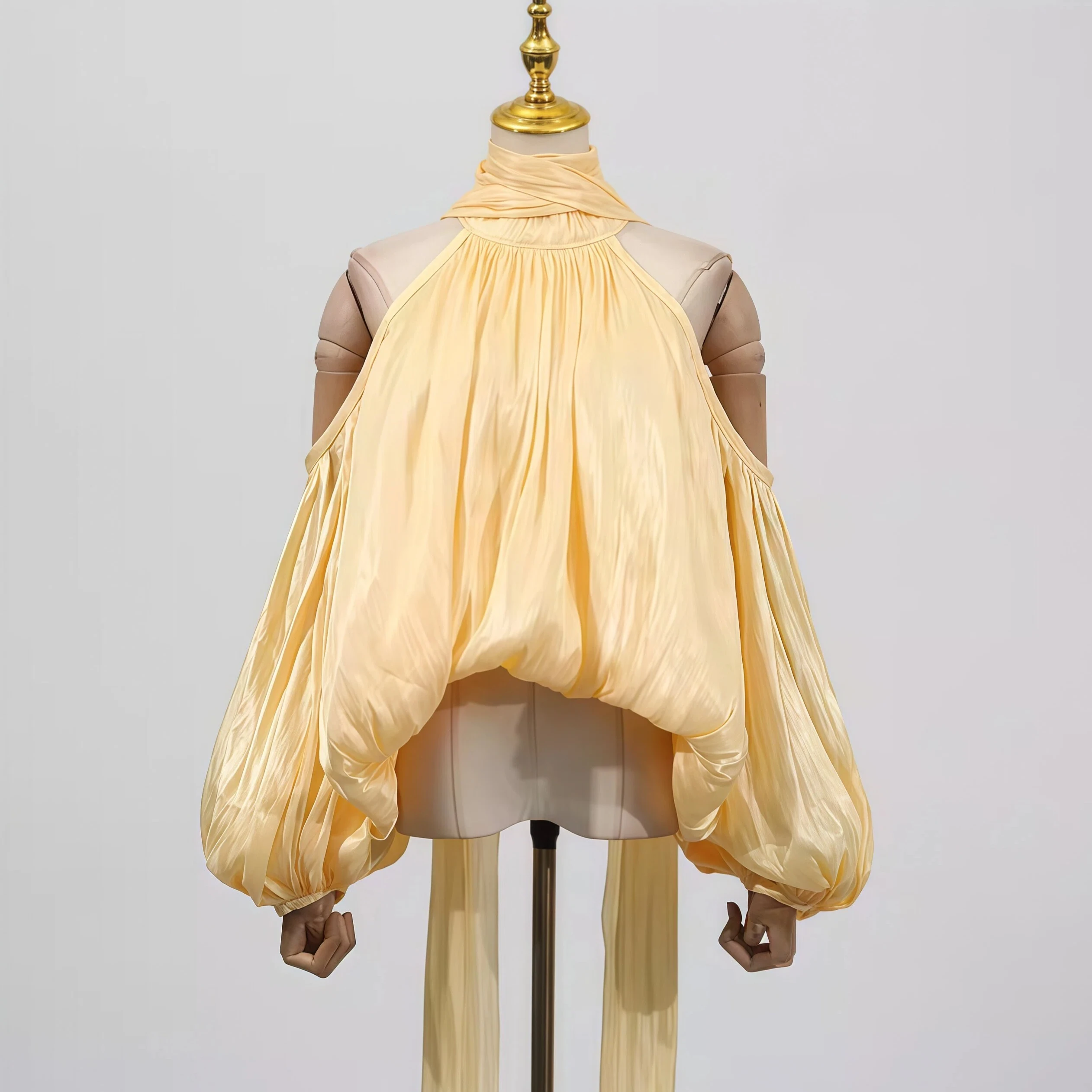 Однотонные свободные повседневные блузки для женщин с круглым вырезом без рукавов, элегантные минималистичные рубашки, модная женская одежда
Однотонные свободные повседневные блузки для женщин с круглым вырезом без рукавов, элегантные минималистичные рубашки, модная женская одежда