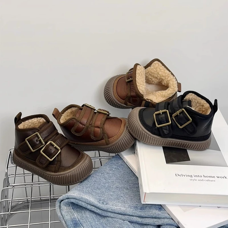 2025 Winter New Children Casual Snow Boots for Boys Fashion Korean Style Soft Sole Anti-slippery Versatile Keep Warm Baby Shoes
2025 Winter New Children Casual Snow Boots for Boys Fashion Korean Style Soft Sole Anti-slippery Versatile Keep Warm Baby Shoes