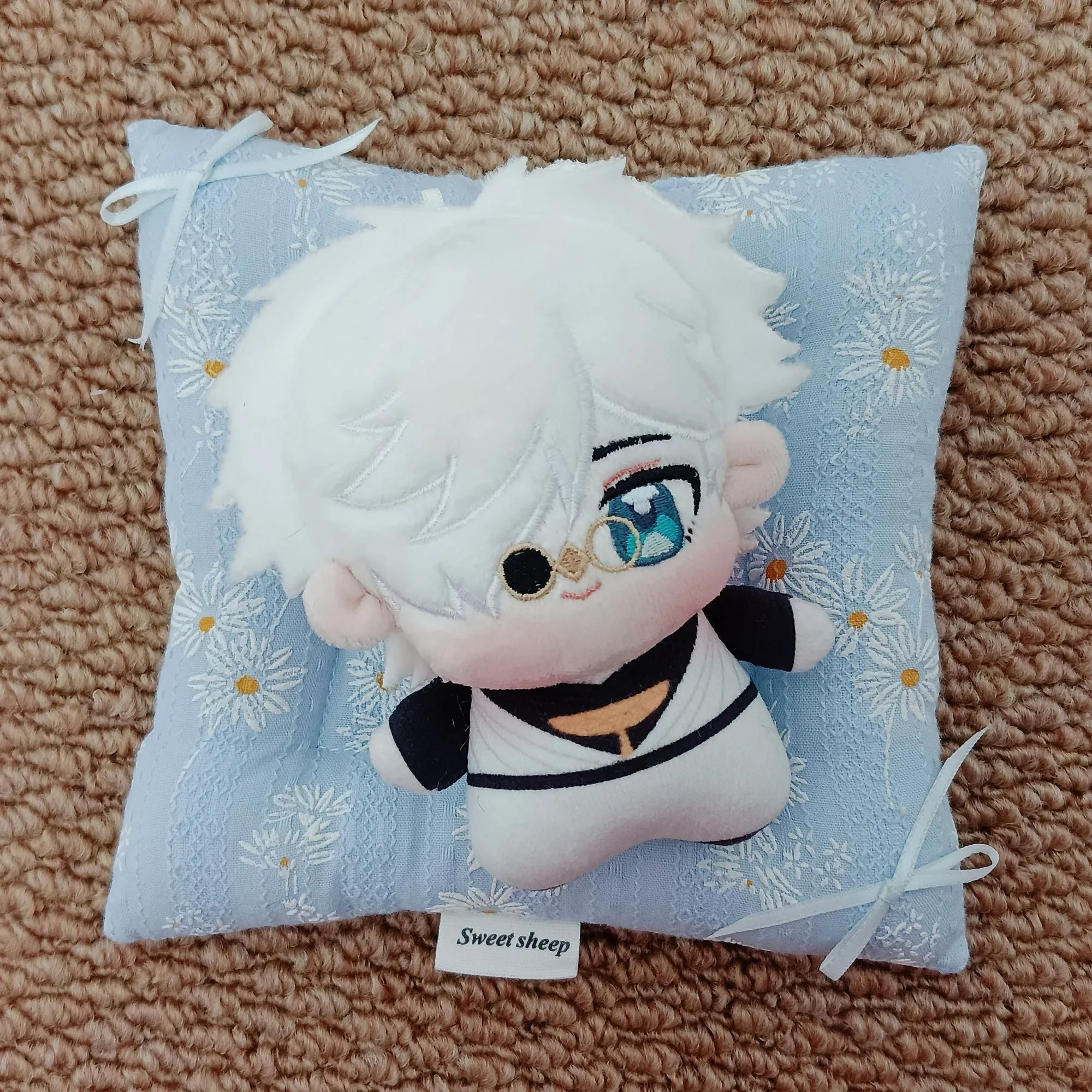 Qifrey Wizard Cloak Plush Keychain Atelier of Witch Hat Stuffed Doll Soft Fluffy Anime Character for Backpack Gift Collection
Qifrey Wizard Cloak Plush Keychain Atelier of Witch Hat Stuffed Doll Soft Fluffy Anime Character for Backpack Gift Collection