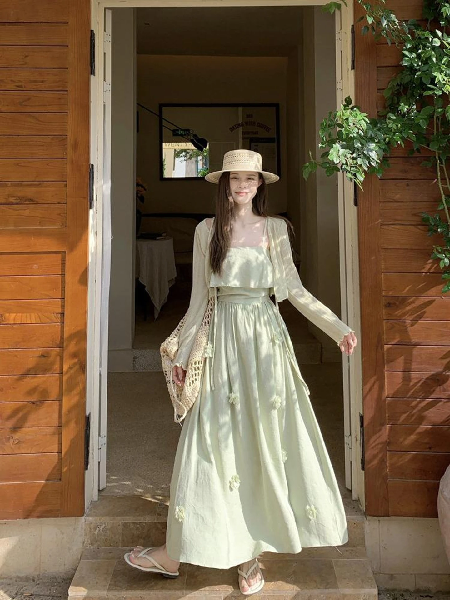 Summer 2026 Women's Long Sleeve Open Cardigan Jacket Three-Dimensional Flower Waist-Cinching Strap Long Dress Two-Piece Set
Summer 2026 Women's Long Sleeve Open Cardigan Jacket Three-Dimensional Flower Waist-Cinching Strap Long Dress Two-Piece Set