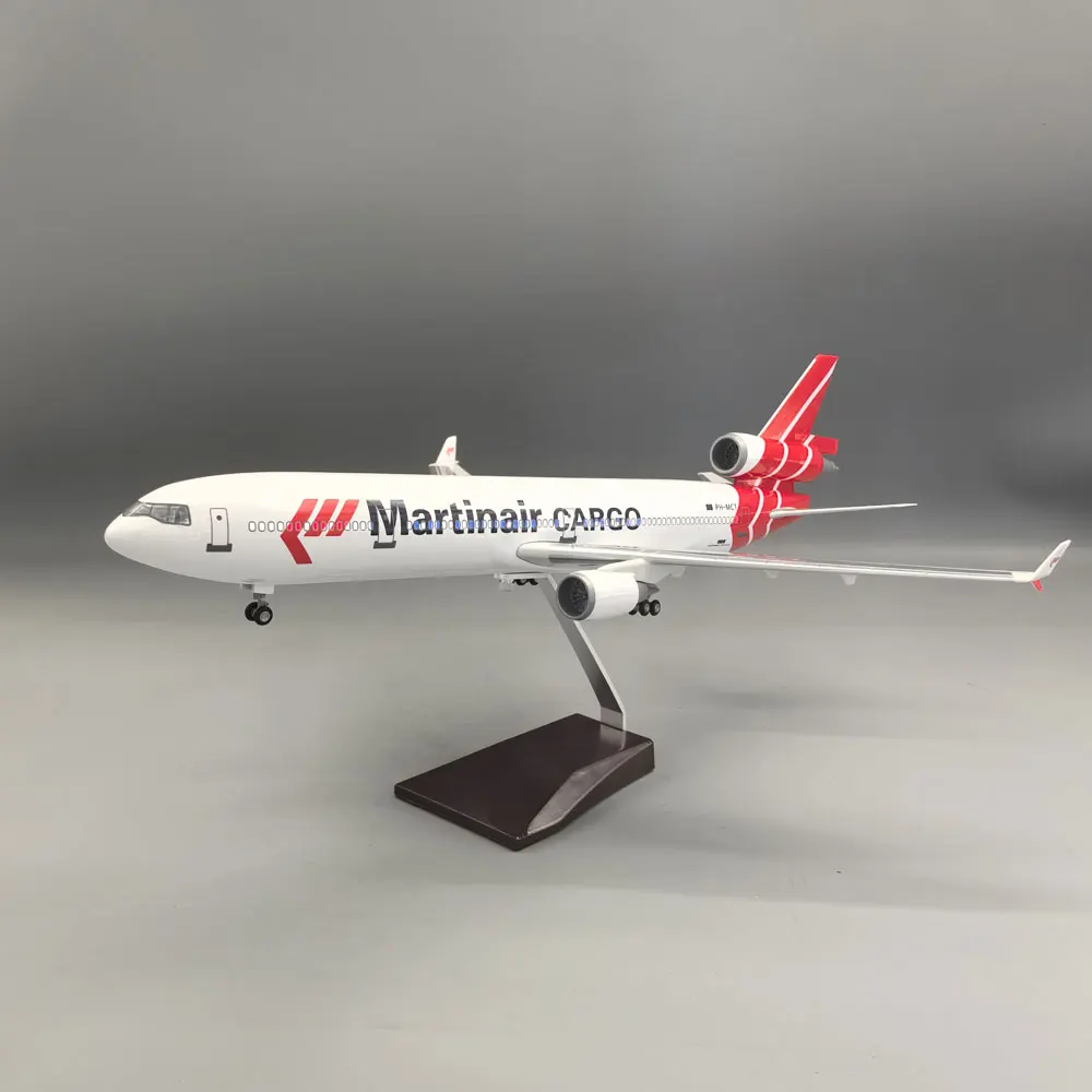 47cm 1/130 Scale Aircraft Martinair Cargo MD11 Plane Model Resin Diecast Airplane Toy Kids Collectible With Lights Wooden Base
47cm 1/130 Scale Aircraft Martinair Cargo MD11 Plane Model Resin Diecast Airplane Toy Kids Collectible With Lights Wooden Base