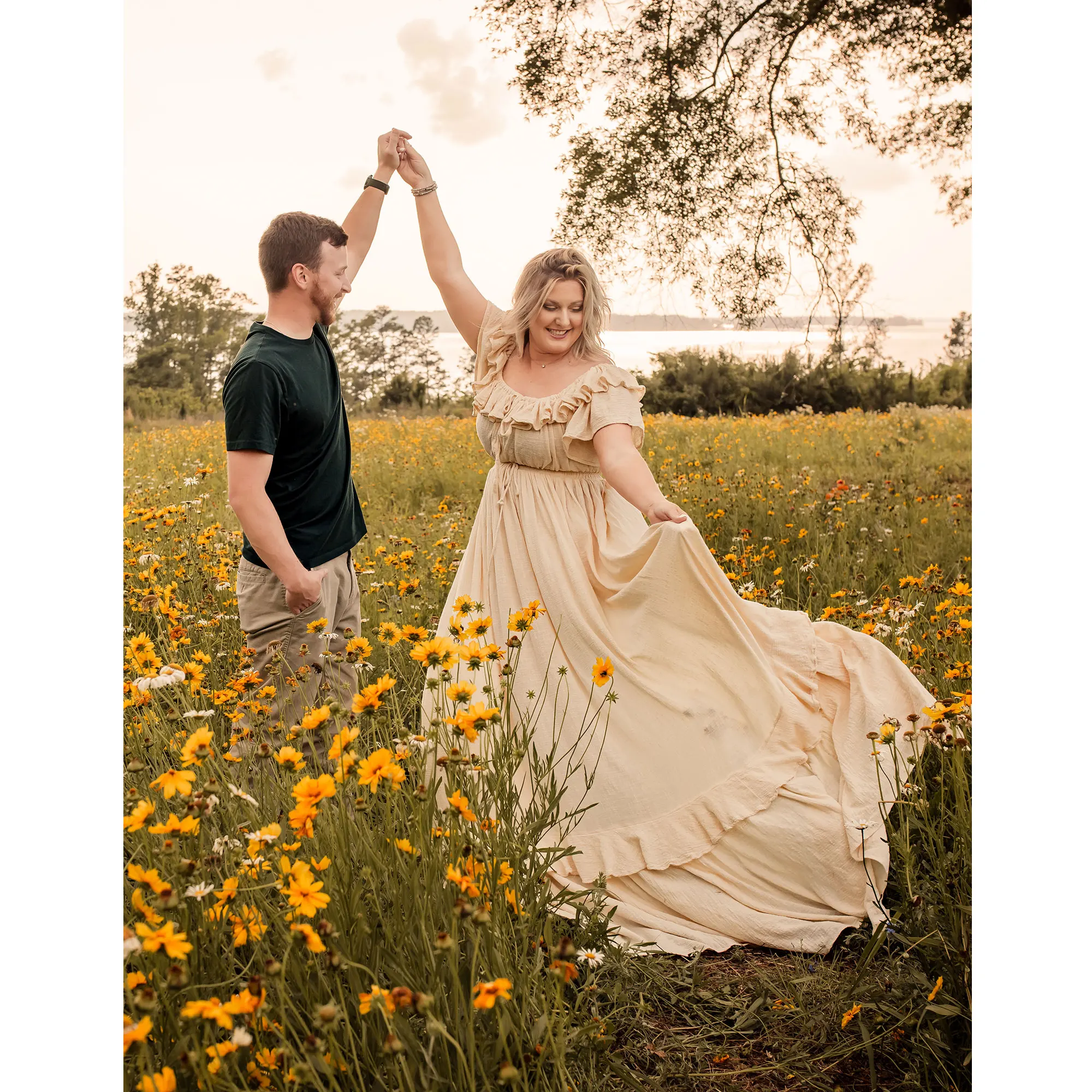 Don&Judy V-Neck Crop Top with Ruffled Sleeves High Waist Flowy Maxi Skirt Side Slit Maternity or Non-maternity Photoshoot
Don&Judy V-Neck Crop Top with Ruffled Sleeves High Waist Flowy Maxi Skirt Side Slit Maternity or Non-maternity Photoshoot