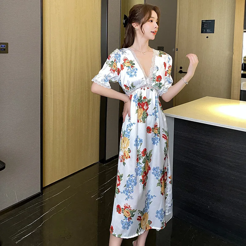 Sexy Lace Long Nightgown Lady Printing Nighty Gown Spring Summer NewV-Neck Nightdress Women Robe Sleepwear Home Dress
Sexy Lace Long Nightgown Lady Printing Nighty Gown Spring Summer NewV-Neck Nightdress Women Robe Sleepwear Home Dress