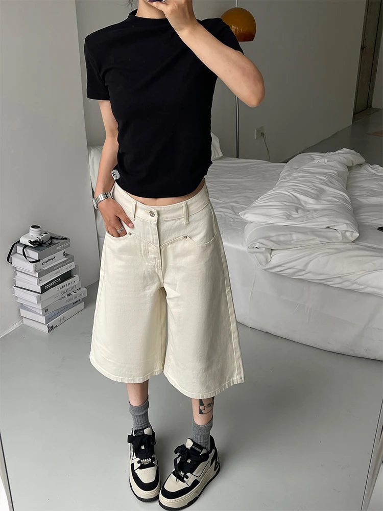 Светло-бежевые прямые джинсовые брюки в американском стиле ретро Seven-Five, женские летние новые свободные широкие брюки средней длины небольшого размера с высокой талией 
Светло-бежевые прямые джинсовые брюки в американском стиле ретро Seven-Five, женские летние новые свободные широкие брюки средней длины небольшого размера с высокой талией