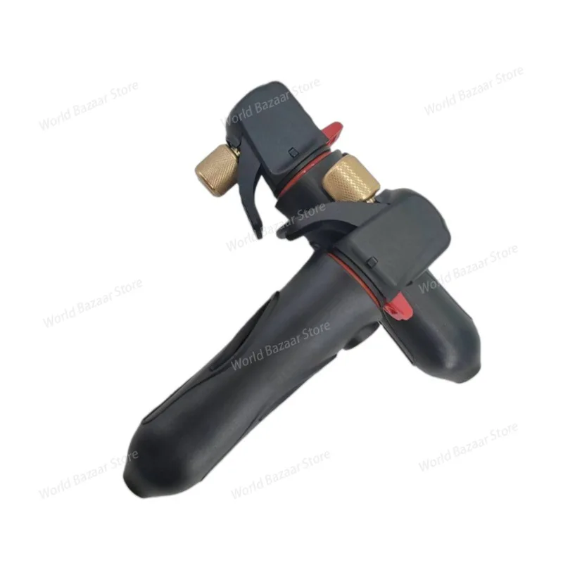 Press the CO2 gas cylinder release valve, the pipe drain and exhaust valve, and the tire air pump valve forward
Press the CO2 gas cylinder release valve, the pipe drain and exhaust valve, and the tire air pump valve forward