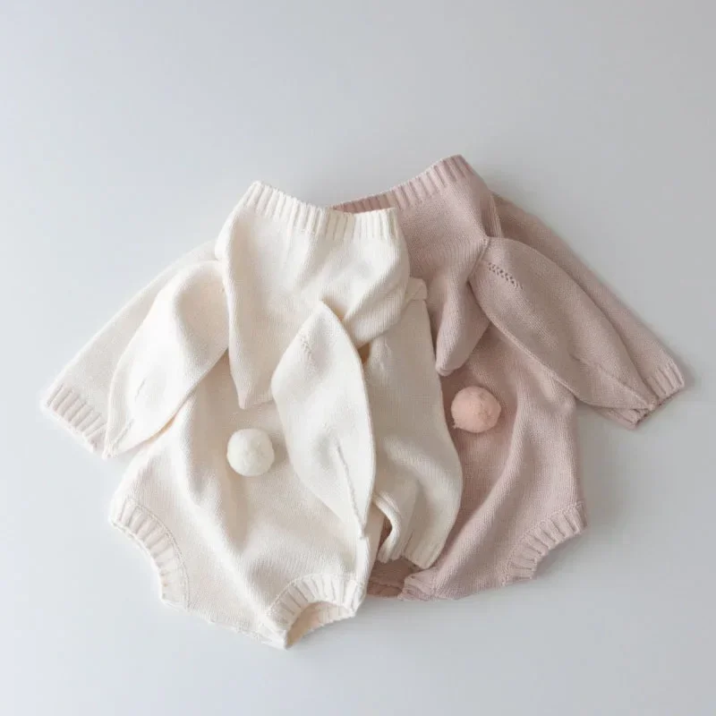cartoon rabbit newborn clothes knitted warm 0-2 year old boys and girls baby jumpsuit New autumn and winter baby clothes
cartoon rabbit newborn clothes knitted warm 0-2 year old boys and girls baby jumpsuit New autumn and winter baby clothes