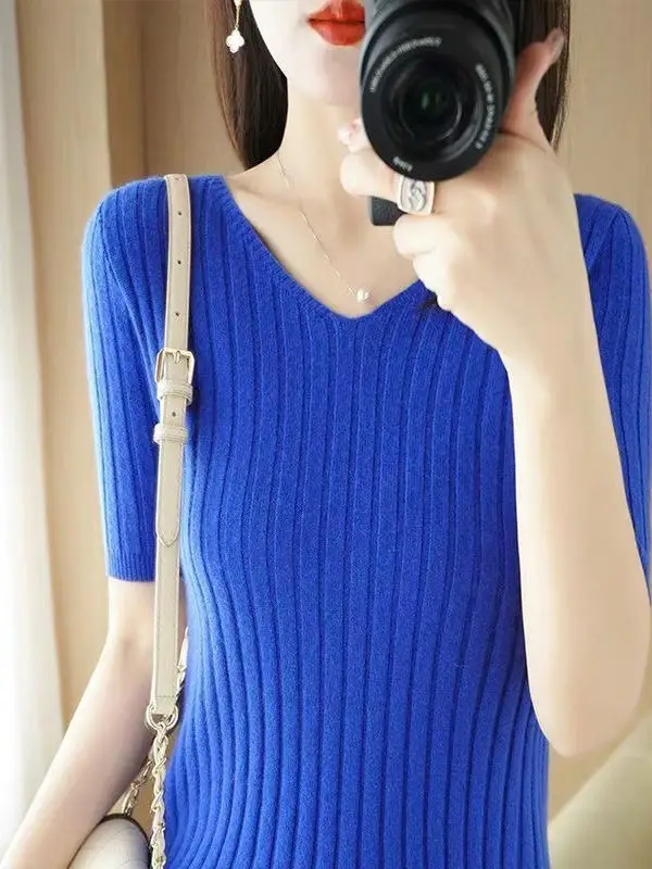 Spring 2026 Slim Fit 5-Quarter Sleeve Drawstring Knitwear Thin Women's Simple Style Base Layer Outdoor Wear V-Neck Casual Kni...
Spring 2026 Slim Fit 5-Quarter Sleeve Drawstring Knitwear Thin Women's Simple Style Base Layer Outdoor Wear V-Neck Casual Kni...