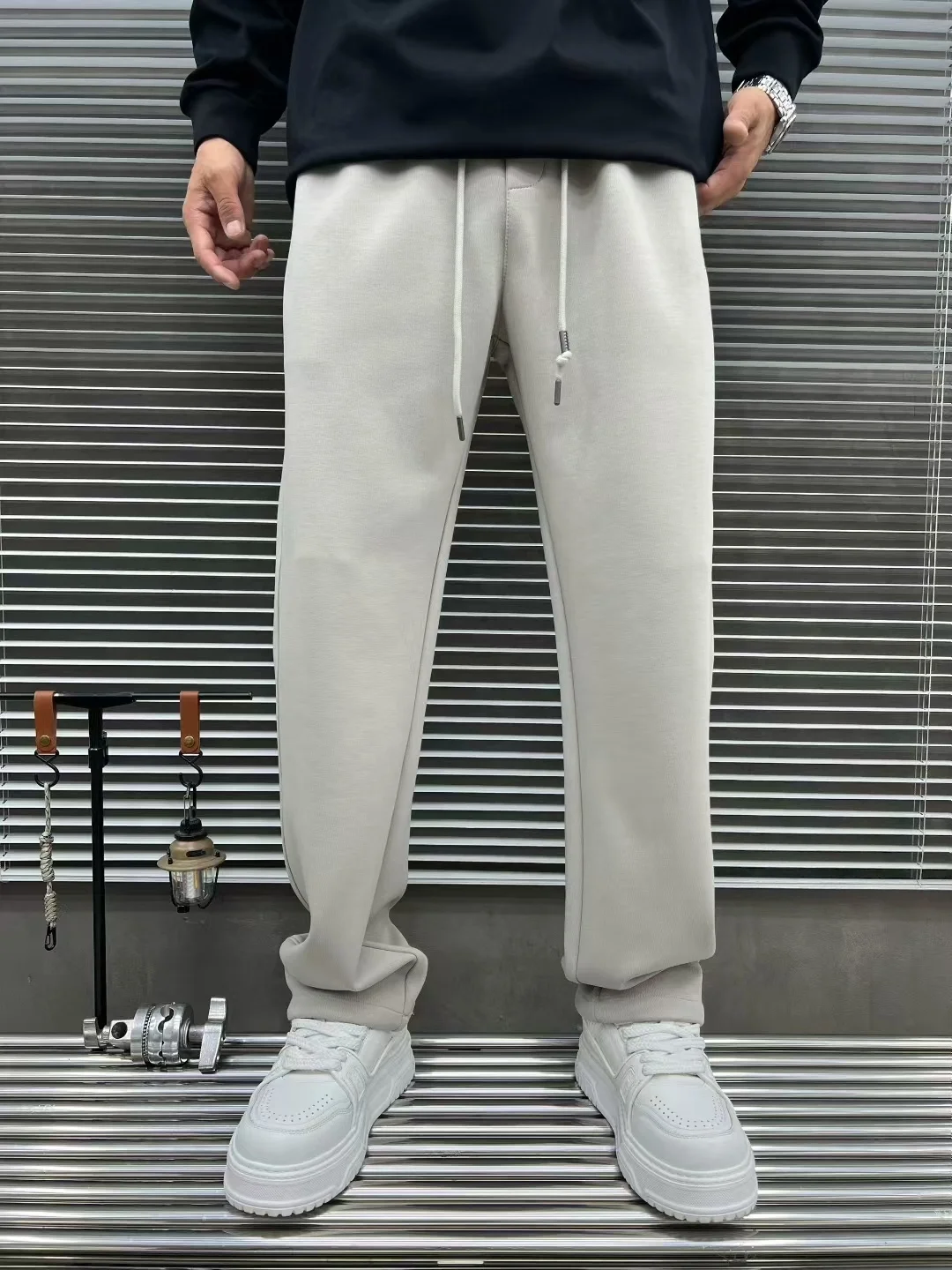 Мужские свободные повседневные брюки прямого кроя, модные, высокого качества, для осеннего сезона, удобные, прямые, в стиле кэжуал
Мужские свободные повседневные брюки прямого кроя, модные, высокого качества, для осеннего сезона, удобные, прямые, в стиле кэжуал