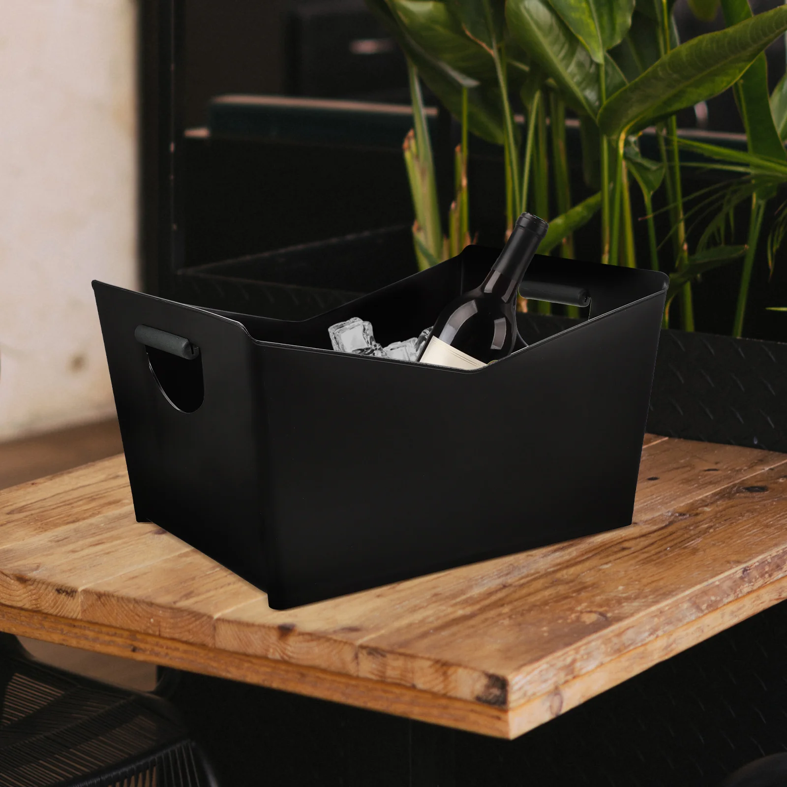 Sturdy Beer Barrel Ice Rectangle Black Storage Beverage for Drinks Smooth PP Material for Bars
Sturdy Beer Barrel Ice Rectangle Black Storage Beverage for Drinks Smooth PP Material for Bars