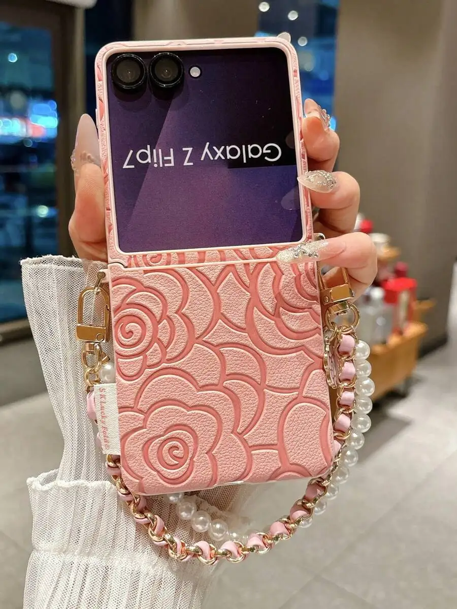 Fashion Minimalist Rose Print Foldable Case Anti-Fall With Bracelet For Samsung Z Flip 5/6/7 Flip7 FE Moto Razr 50 60
Fashion Minimalist Rose Print Foldable Case Anti-Fall With Bracelet For Samsung Z Flip 5/6/7 Flip7 FE Moto Razr 50 60