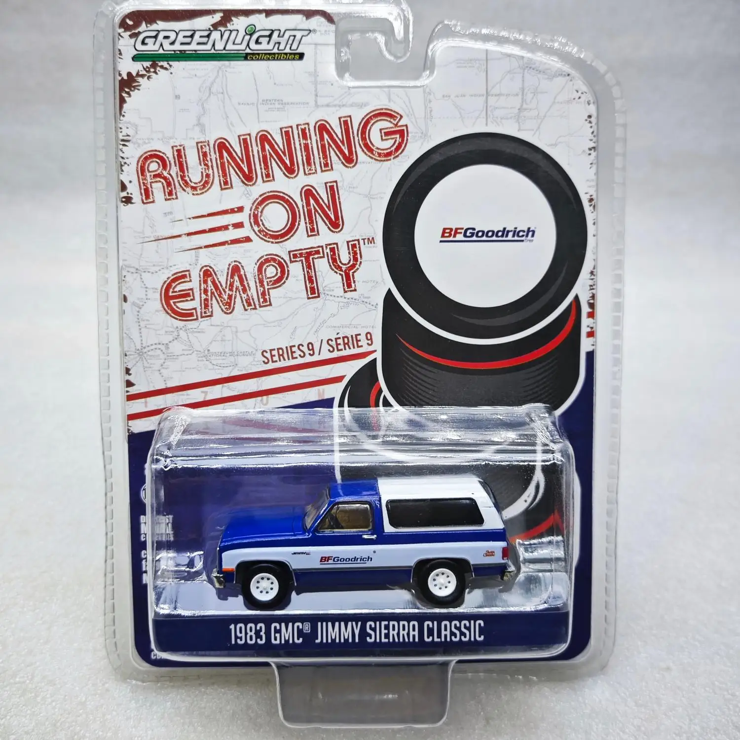GreenLight 1:64 1983 GMC Jimmy Sierra Classic - Коллекционная модель автомобиля из литого сплава BF Goodrich, подарок
GreenLight 1:64 1983 GMC Jimmy Sierra Classic - Коллекционная модель автомобиля из литого сплава BF Goodrich, подарок