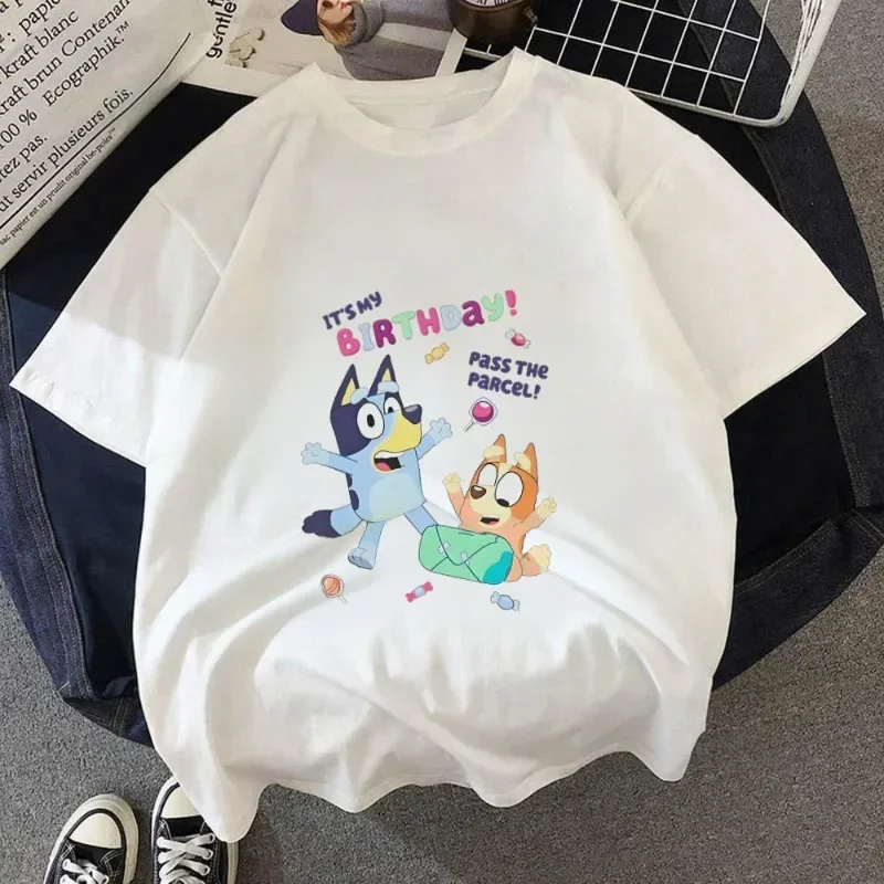 Cartoon Blueyeds T-shirt Summer FashionShort Sleeved Top T-shirt Boys Tops Summer Cartoon White Streetwear White Kids Tees
Cartoon Blueyeds T-shirt Summer FashionShort Sleeved Top T-shirt Boys Tops Summer Cartoon White Streetwear White Kids Tees