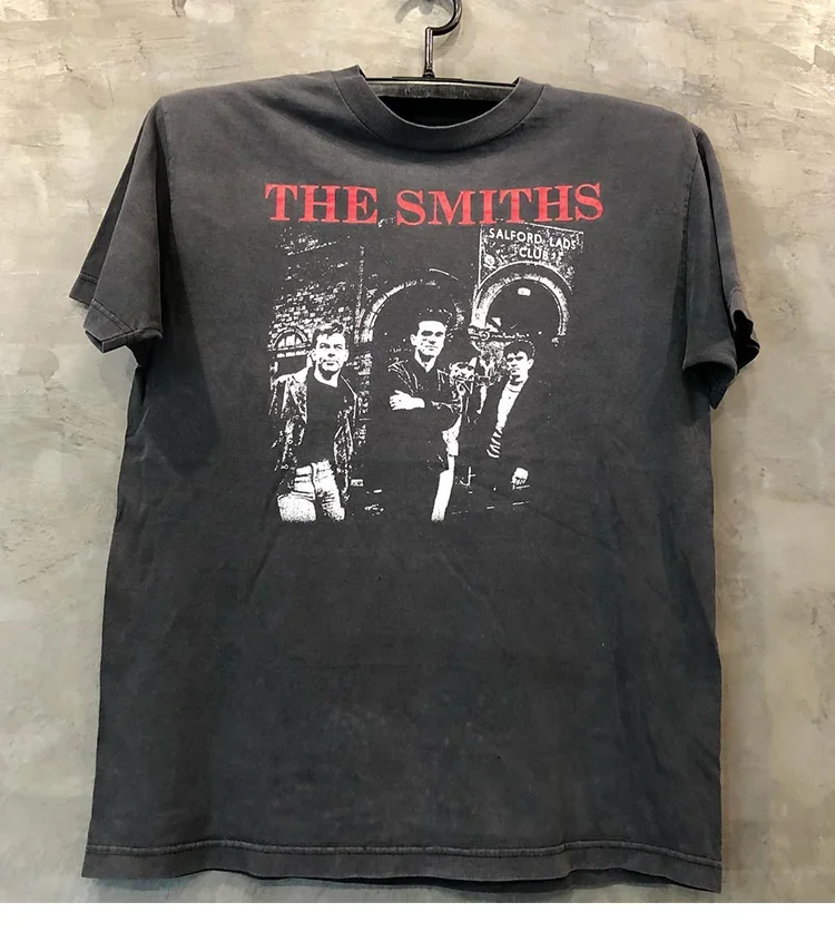 The Smiths British Band's Short-sleeved T-shirt, American Street Vintage, Loose for Both Men and Women 2025
The Smiths British Band's Short-sleeved T-shirt, American Street Vintage, Loose for Both Men and Women 2025