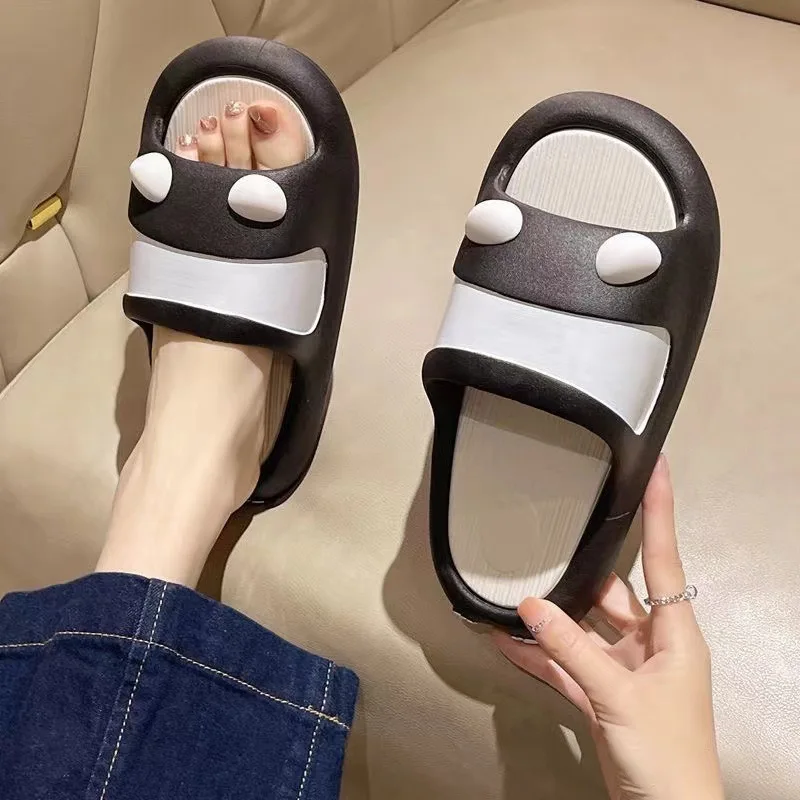 New home cute cartoon panda slippers sweet soft sole indoor outdoor non-slip EVA sole women's shoes
New home cute cartoon panda slippers sweet soft sole indoor outdoor non-slip EVA sole women's shoes